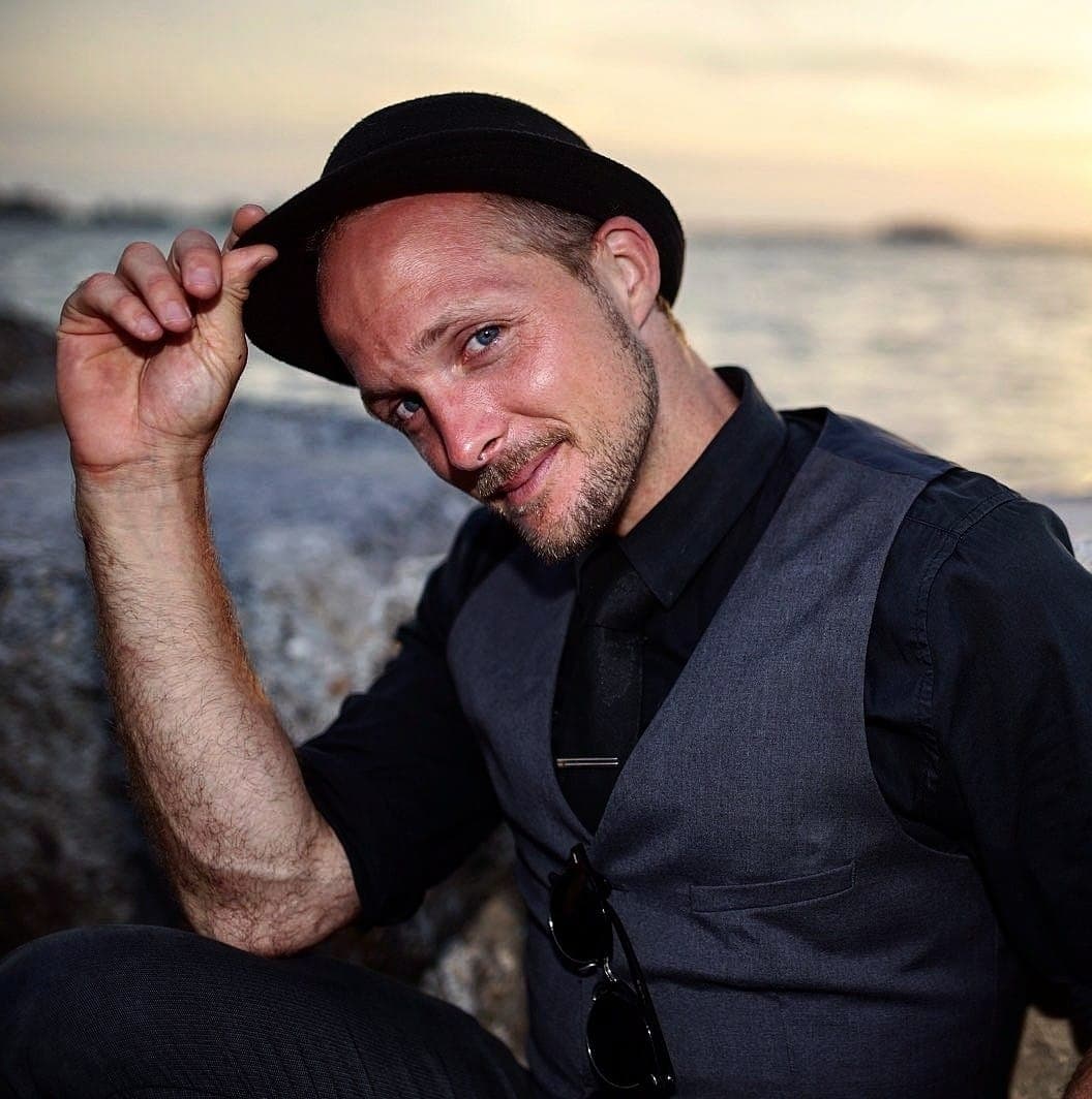 Ian Tolson - Author and Podcast Host
